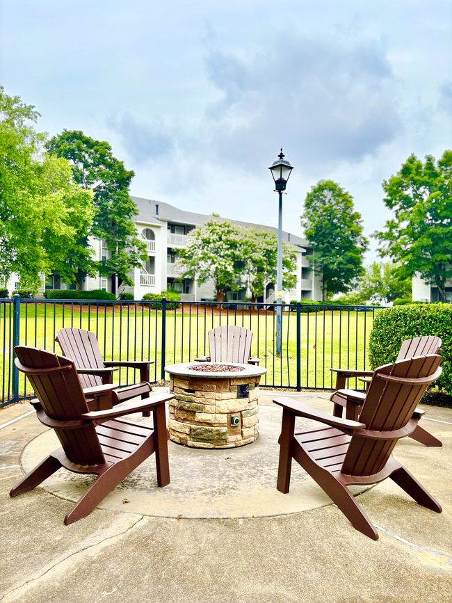 Gleneagle Apartments