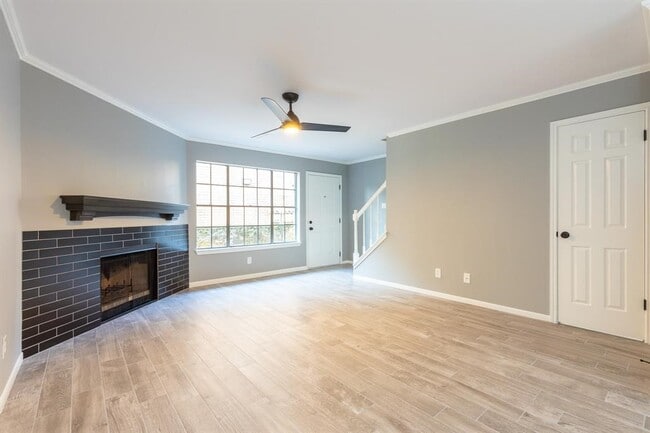 property at 14600 Fonmeadow Dr