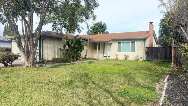 40352 Robin St in Fremont, CA - Building Photo - Building Photo