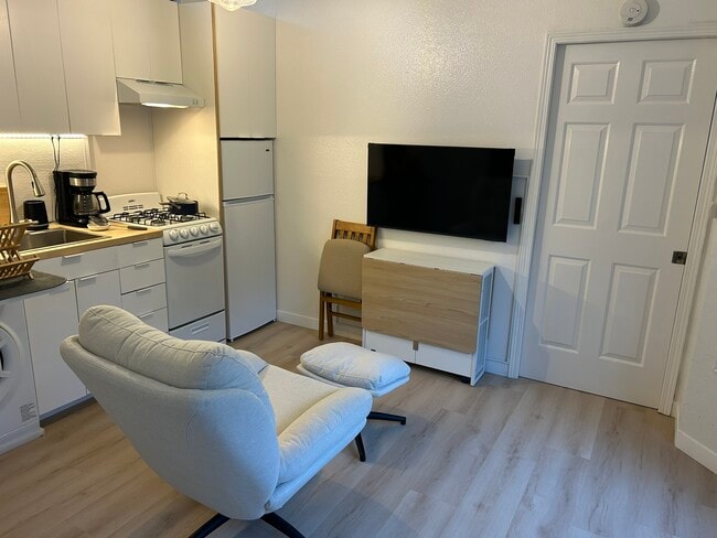 property at 3440 SW Falcon St