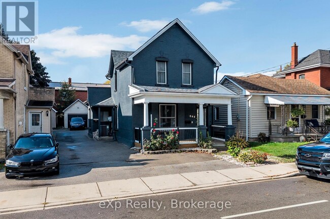 property at 174 William St