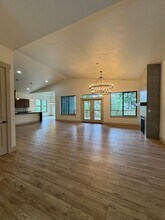 1450 Nelson Siding Rd in Cle Elum, WA - Building Photo - Building Photo