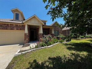 10428 Ivalenes Hope Dr in Austin, TX - Building Photo - Building Photo