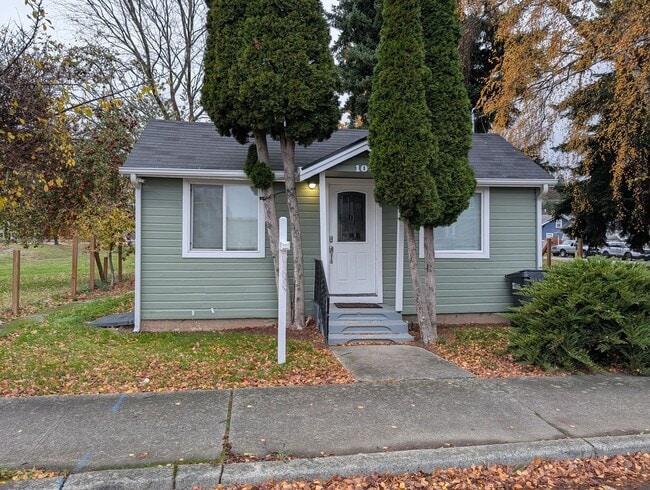 property at 107 E Section St