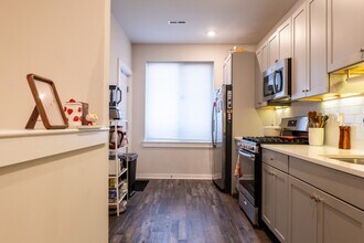 3708 Haverford Ave, Unit 1 in Philadelphia, PA - Foto de edificio - Building Photo