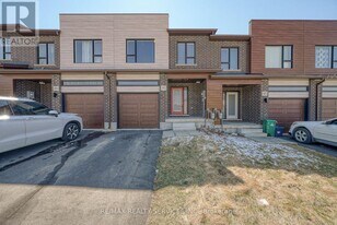 95 Queensbrook Cres in Cambridge, ON - Building Photo