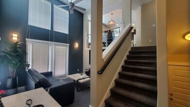 4588 S Jordan Pkwy W in South Jordan, UT - Building Photo - Building Photo