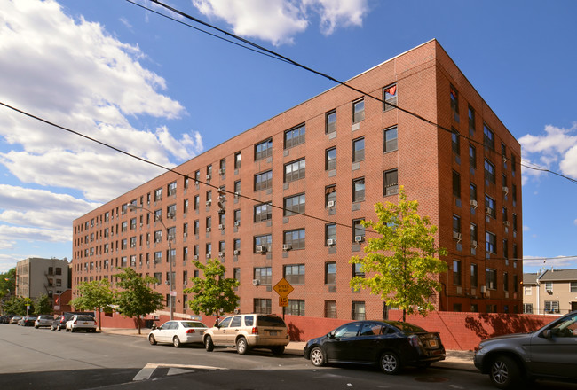 Mott Haven Apartments in Bronx, NY - Building Photo - Building Photo