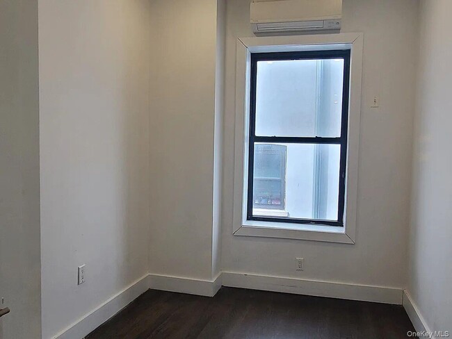 property at 550 Howard Ave