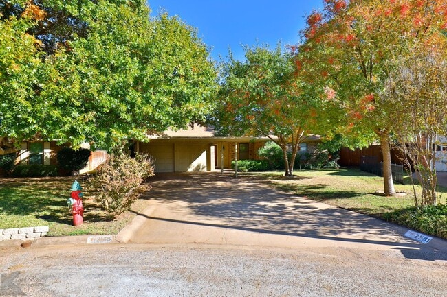 2501 Derby Rd in Abilene, TX - Building Photo - Building Photo