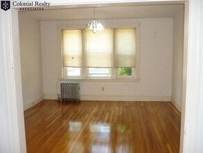 247 Freeman St in Brookline, MA - Building Photo - Building Photo