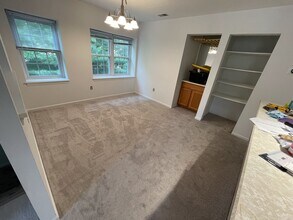 750 E Marshall St, Unit 105 in West Chester, PA - Building Photo - Building Photo