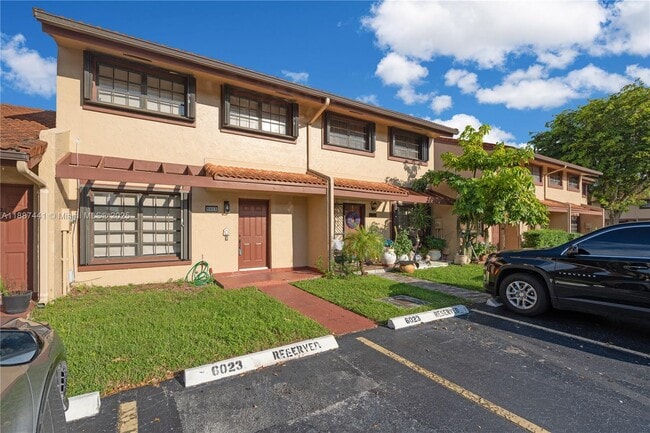 6023 SW 133rd Ct in Miami, FL - Building Photo - Building Photo