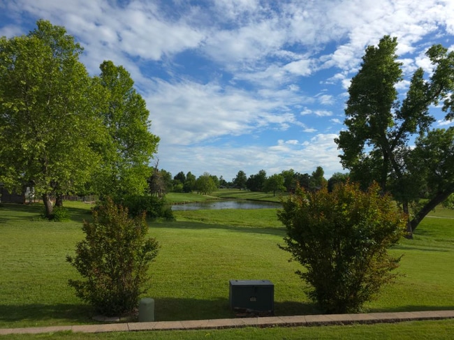 12007 Ashford Dr in Yukon, OK - Building Photo - Building Photo