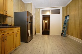 54-10 Nurge Ave in Queens, NY - Building Photo - Building Photo