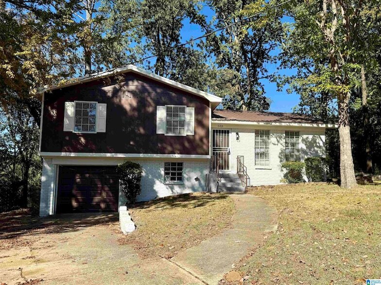 648 Cort Cir NE in Birmingham, AL - Building Photo