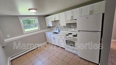 27 Emerald Dr in Barrington, NH - Building Photo - Building Photo