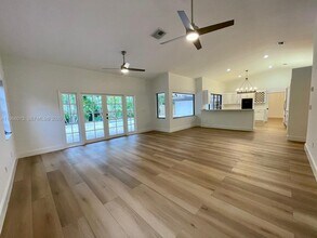 8501 SW 178th St in Palmetto Bay, FL - Building Photo - Building Photo