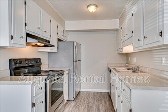 170 Chalet North CT in North Augusta, SC - Building Photo - Building Photo