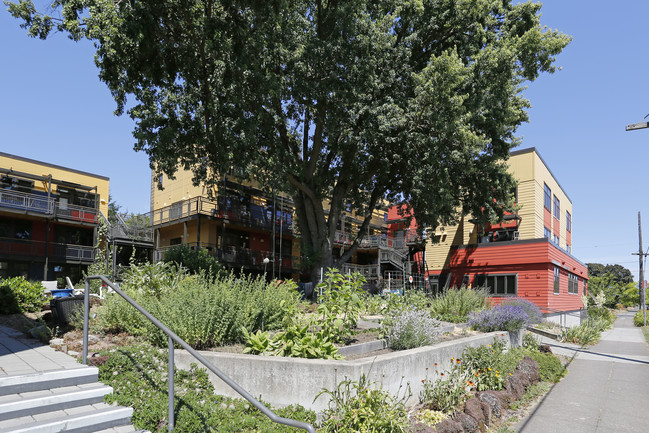 Daybreak Cohousing in Portland, OR - Building Photo - Building Photo