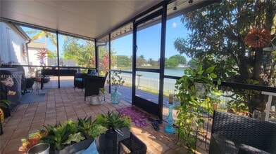 18798 Cloud Lake Cir in Boca Raton, FL - Building Photo - Building Photo