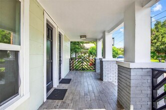 809 E Baker St in Tampa, FL - Building Photo - Building Photo