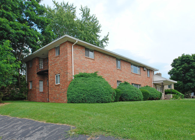 Dohr Apartments in Greece, NY - Foto de edificio - Building Photo