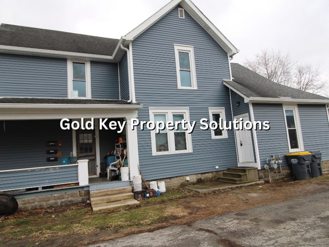 1413 Walnut St in Anderson, IN - Foto de edificio - Building Photo