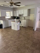 31 N Brentwood Cir in Avon Park, FL - Foto de edificio - Building Photo