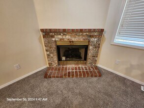 531 SW Honeysuckle Ct in McMinnville, OR - Building Photo - Building Photo