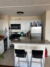 135 MONTGOMERY St in Jersey City, NJ - Building Photo - Building Photo