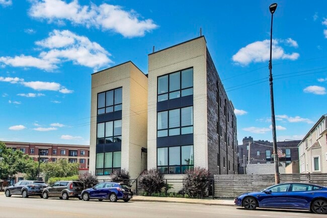 property at 3224 N Elston Ave