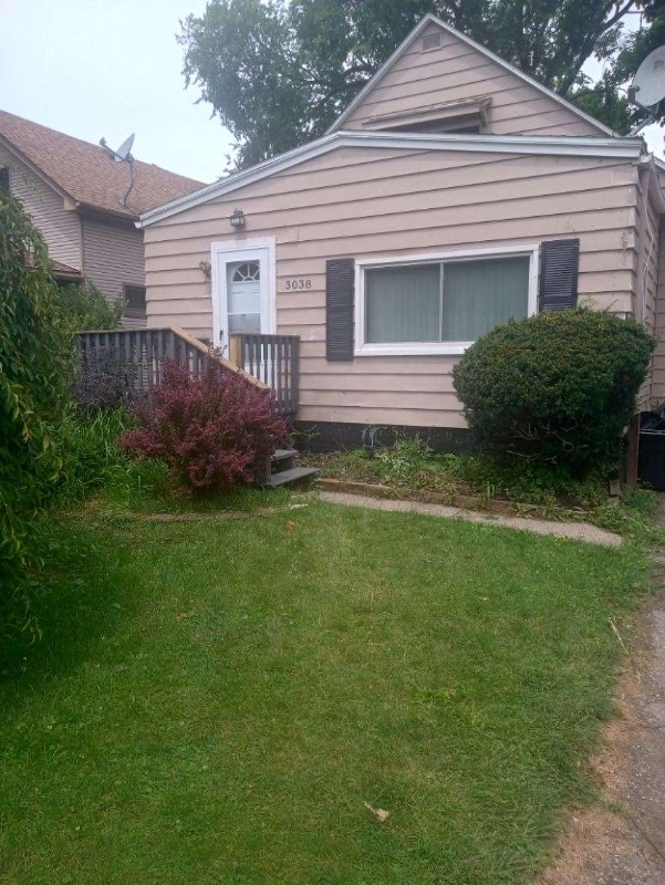 property at 3038 Portman St