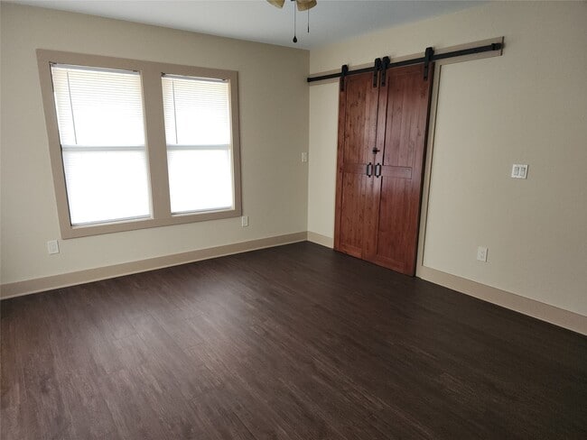 1128 Farm to Market Rd 532 in Moulton, TX - Building Photo - Building Photo