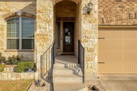 13112 Craven Ln in Manor, TX - Foto de edificio - Building Photo