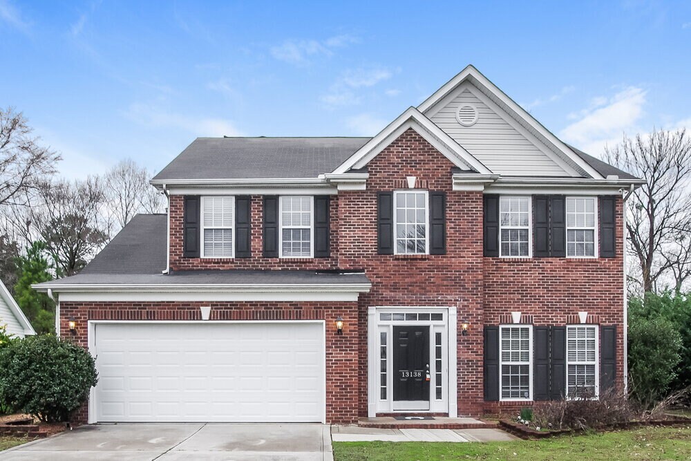 13138 Planters Row Dr in Charlotte, NC - Building Photo