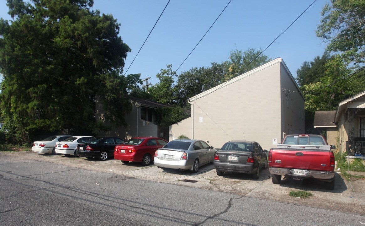 3348-3350 Tula St in Baton Rouge, LA - Building Photo