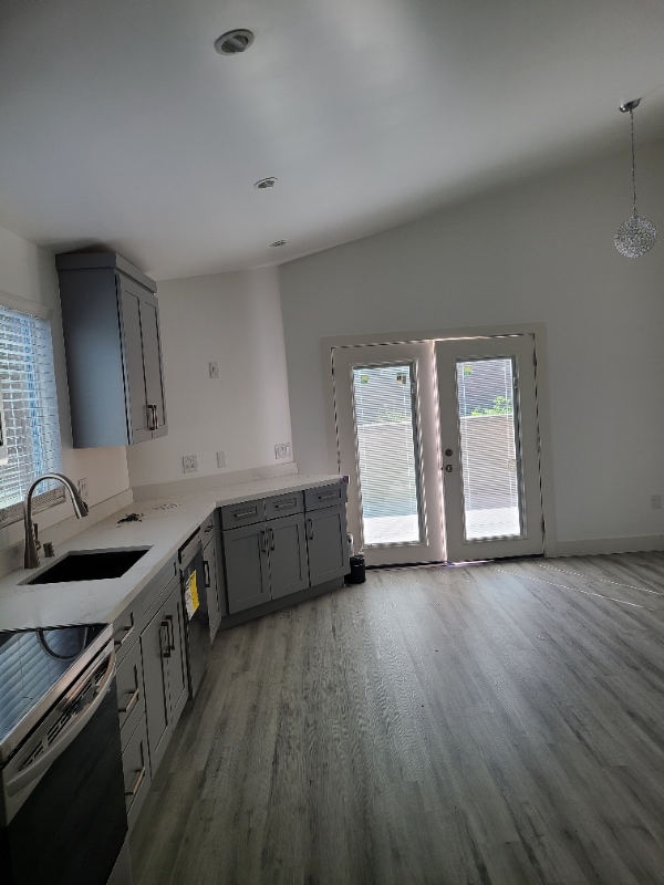 2661 Valleywood Dr in San Bruno, CA - Building Photo - Building Photo