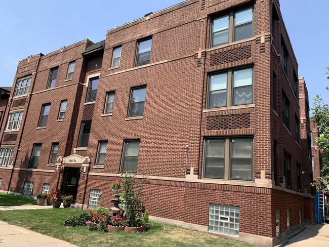 property at 4606 N Seeley Ave