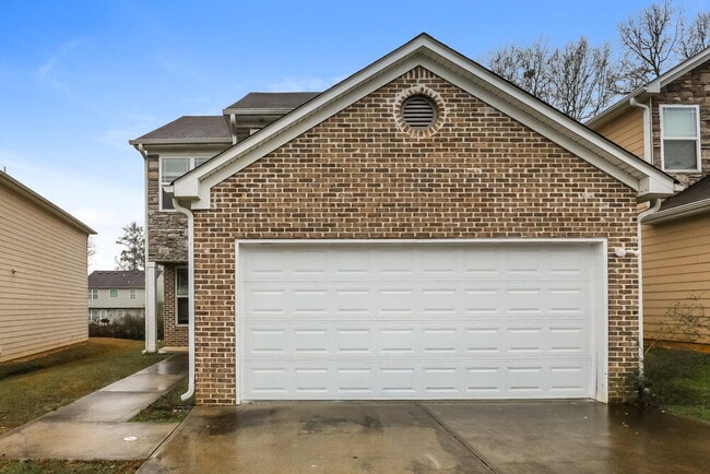 1555 Persimmon Trace