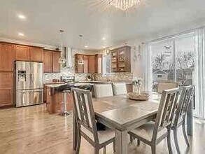 2352 S Brass Birch Ln, Unit Upstairs in West Valley City, UT - Foto de edificio - Building Photo