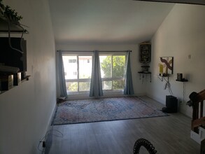 6275 Rancho Mission Rd in San Diego, CA - Building Photo - Building Photo