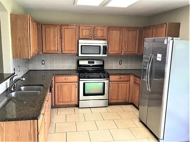 105 Paige Bend in Hutto, TX - Building Photo - Building Photo