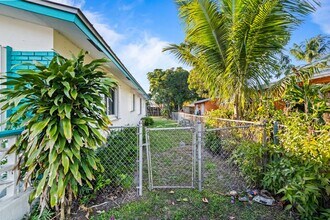 3443 NE 3rd Ave in Oakland Park, FL - Building Photo - Building Photo