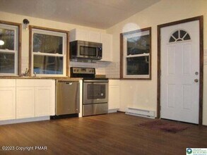 85 Hunter Ln in Albrightsville, PA - Building Photo - Building Photo