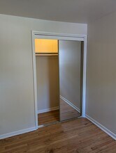 1047 E 80th St in Chicago, IL - Building Photo - Building Photo