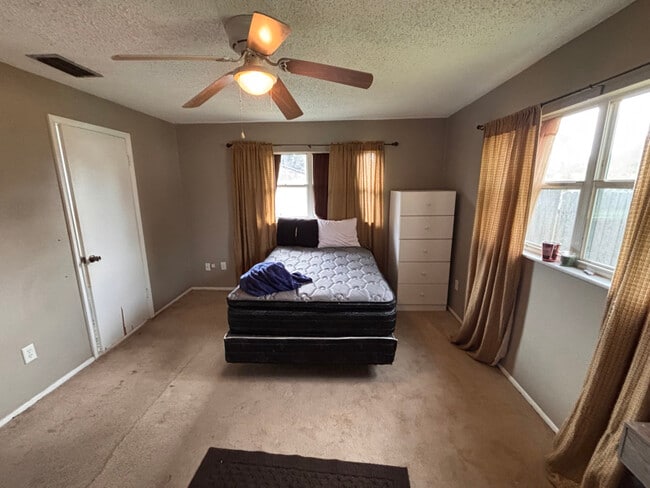 property at 2601 Kimberly Dr