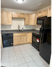 305 Lime Kiln Rd in South Burlington, VT - Building Photo - Building Photo
