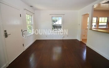 2022 Fifth Ave in San Rafael, CA - Foto de edificio - Building Photo