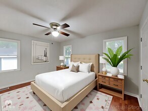 303 Indian Springs Dr in Knightdale, NC - Foto de edificio - Building Photo